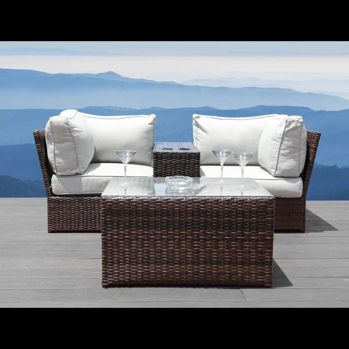 Comfortable Modern Patio Rattan Sectional Set With Cushions