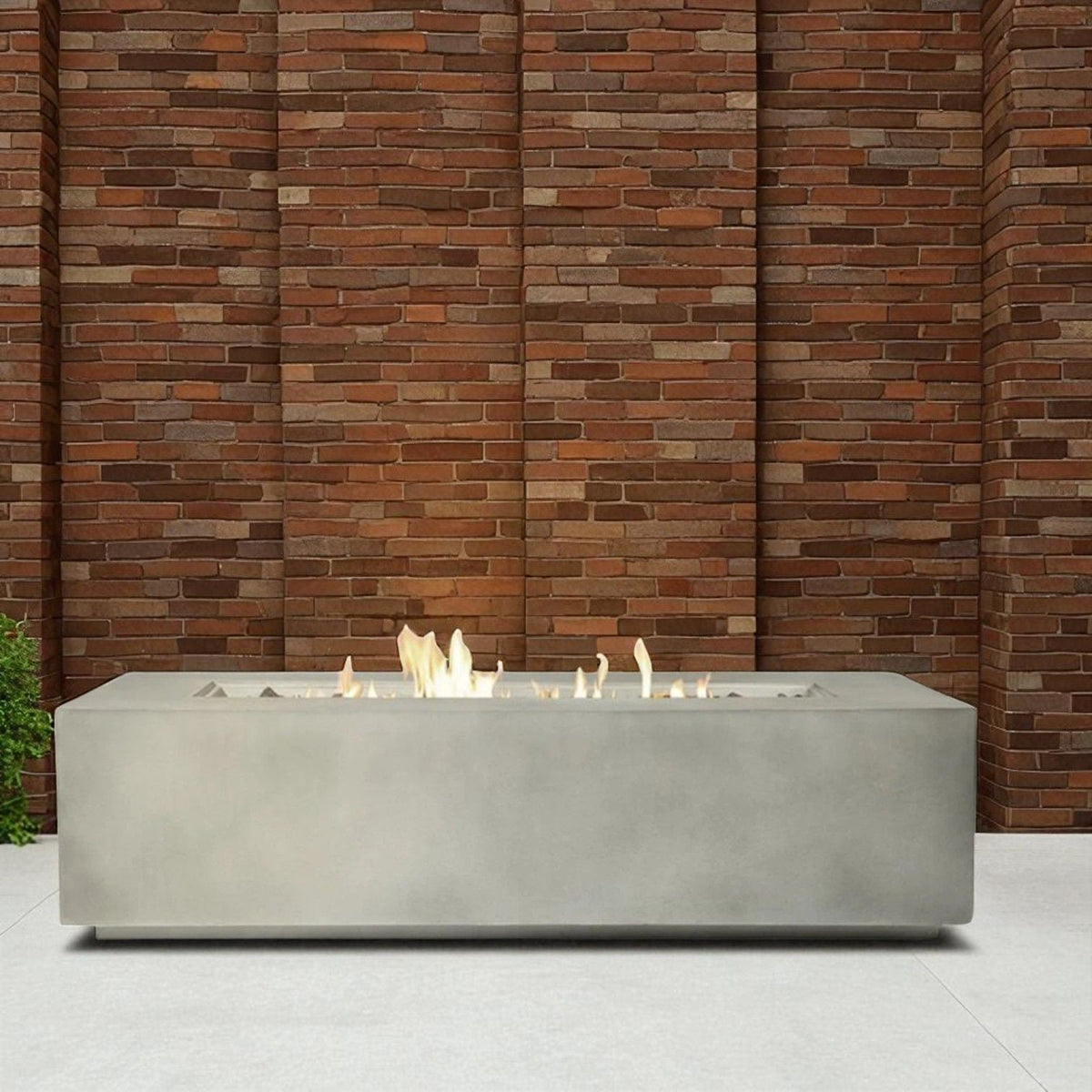 Lightweight Design Propane / Natural Gas Fire Pit Table