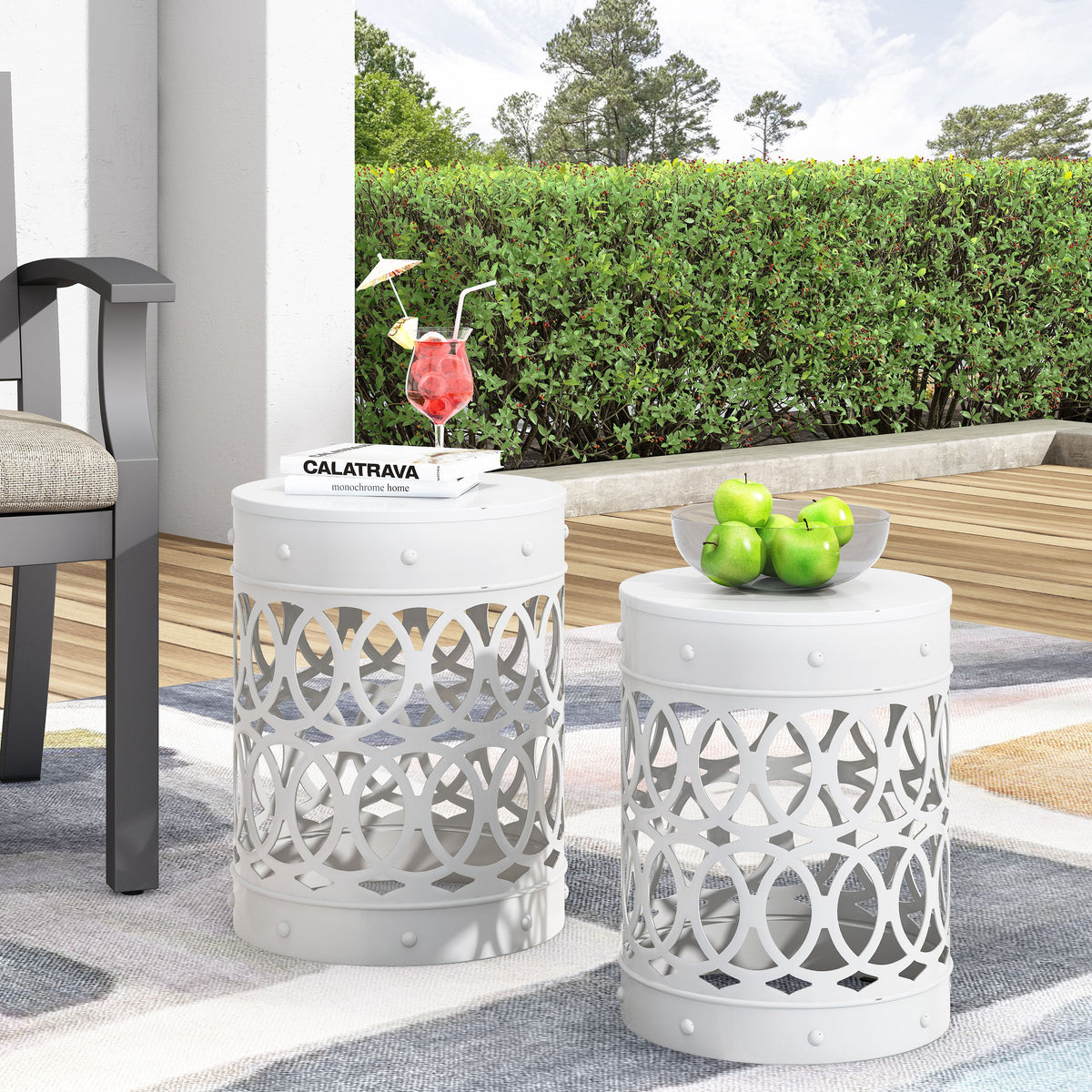 Outdoor Metal S/2 End Table